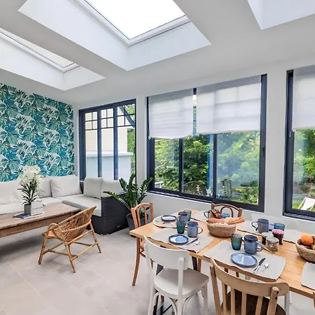 Des Jardins, Maison Familiale 14 Personnes Proche Holiday home Villers-sur-Mer