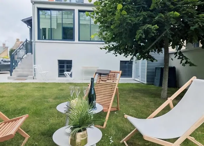 Semesterbostad Des Jardins, Maison Familiale 14 Personnes Proche Villers-sur-Mer