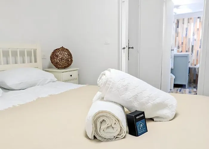 Des Jardins, Maison Familiale 14 Personnes Proche *