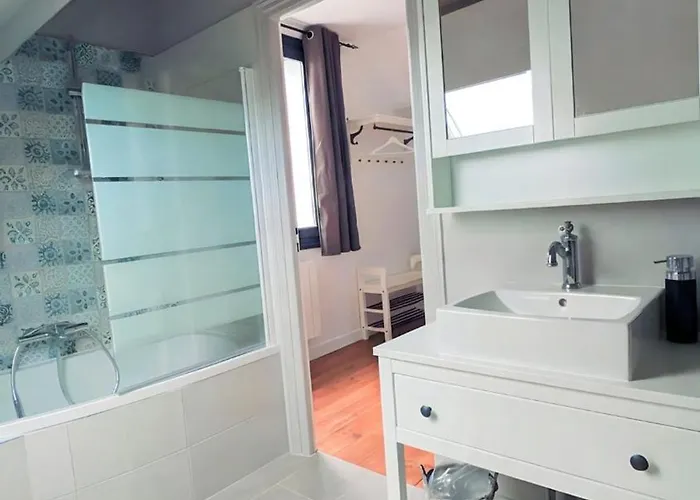 Des Jardins, Maison Familiale 14 Personnes Proche Semesterbostad