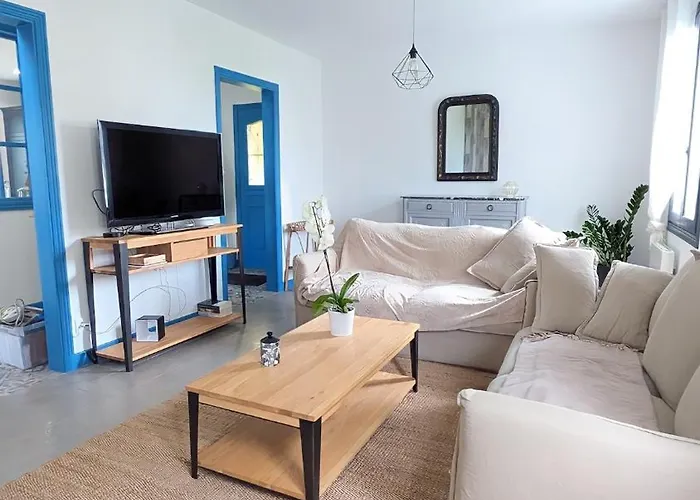 Semesterbostad Des Jardins, Maison Familiale 14 Personnes Proche