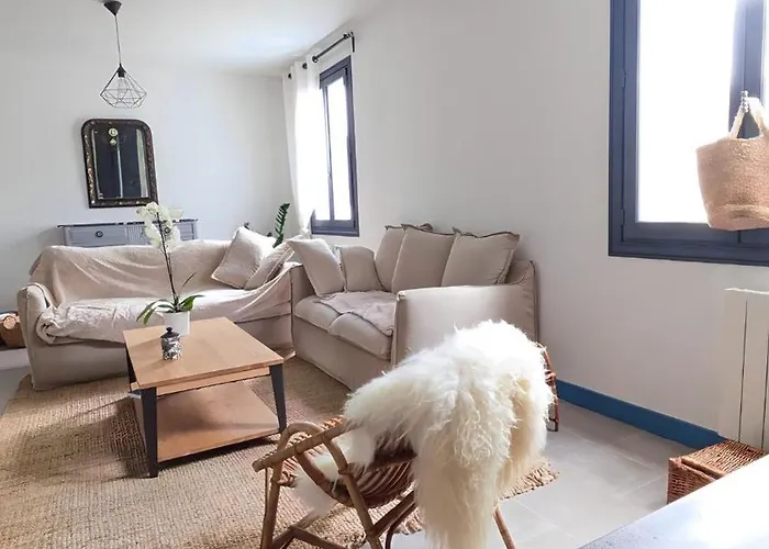 Semesterbostad Des Jardins, Maison Familiale 14 Personnes Proche *